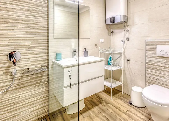 Medna B5 By Interhome شقة