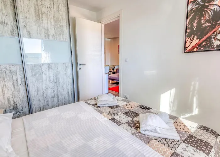 Medna B5 By Interhome شقة *